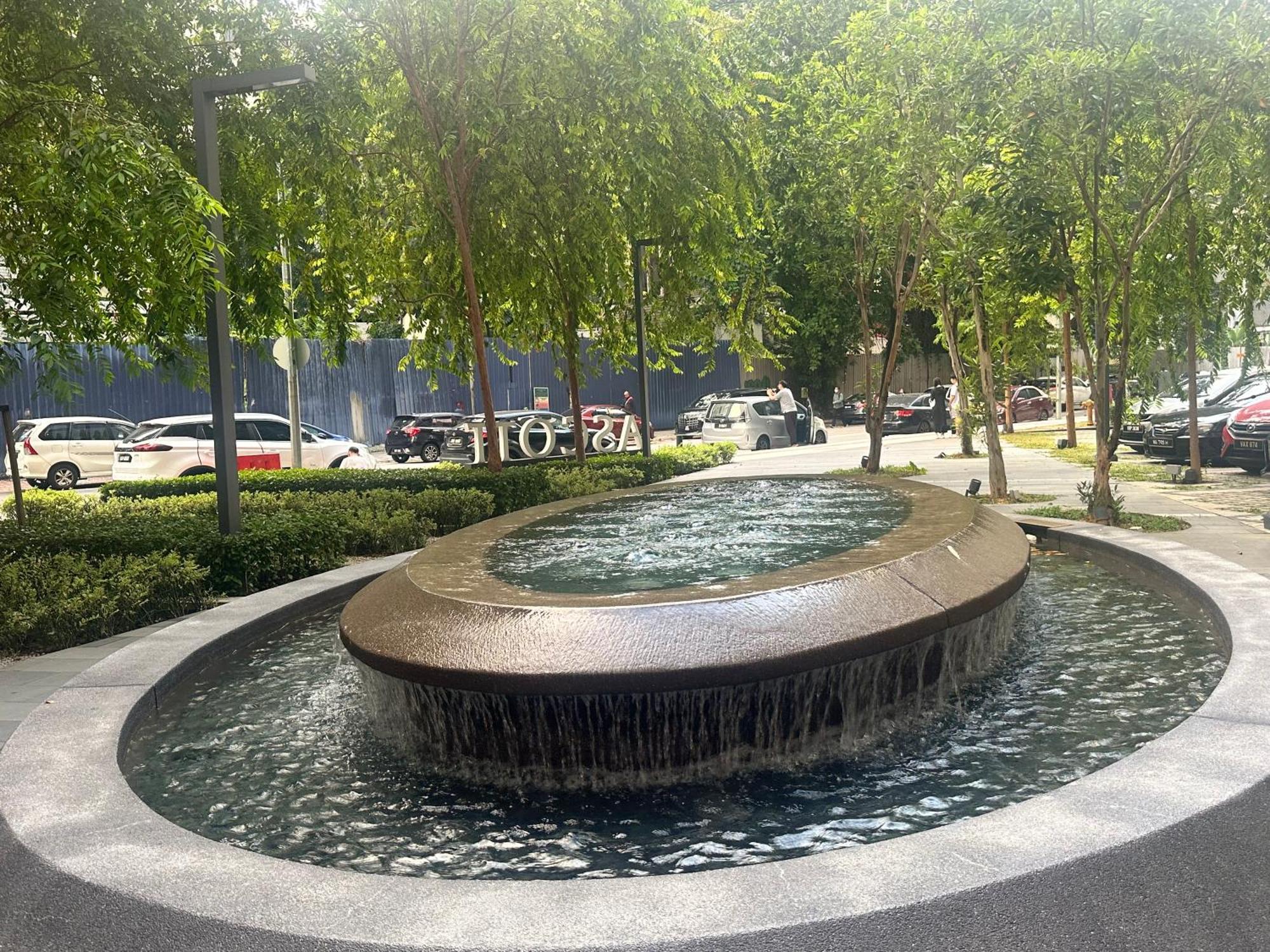 Appartamento Star At Klcc By Eae Kuala Lumpur Esterno foto